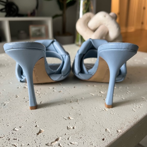 BOTTEGA VENETA Lido Sandals in color Ice (blue) - Picture 6 of 12